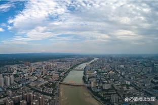 带不动？泰山球门三度失守，丢球后的王大雷无奈瘫坐在地上